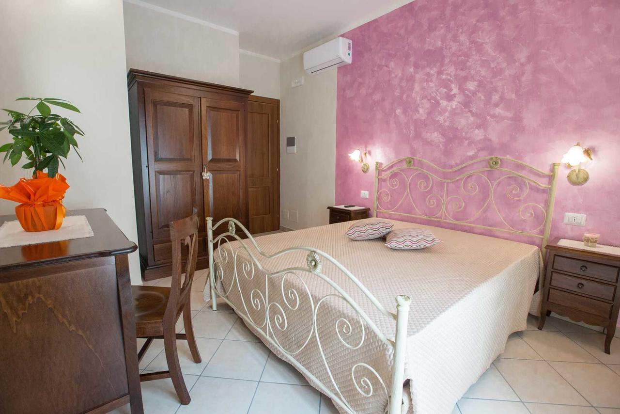 B&B Le Due Gioie Taviano  Exterior foto