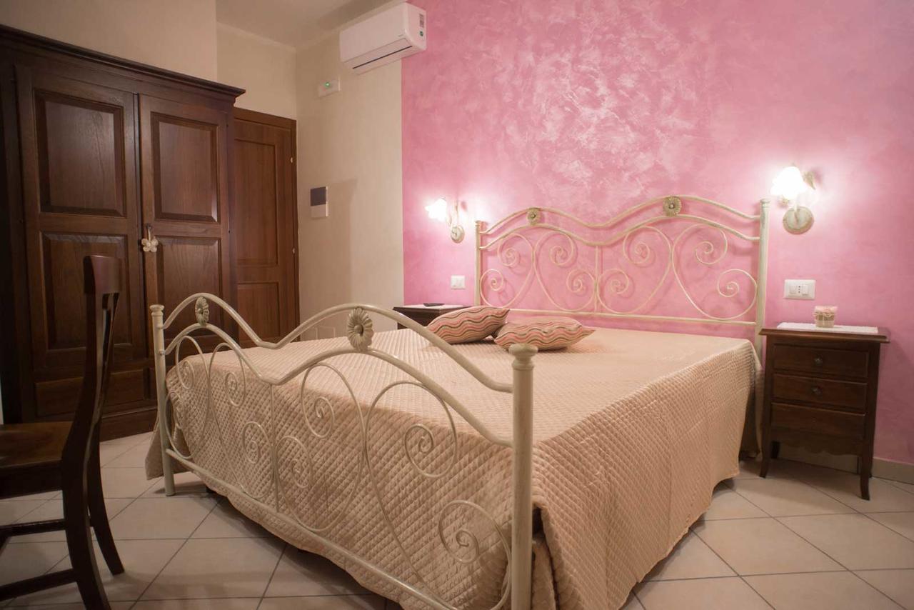 B&B Le Due Gioie Taviano  Exterior foto