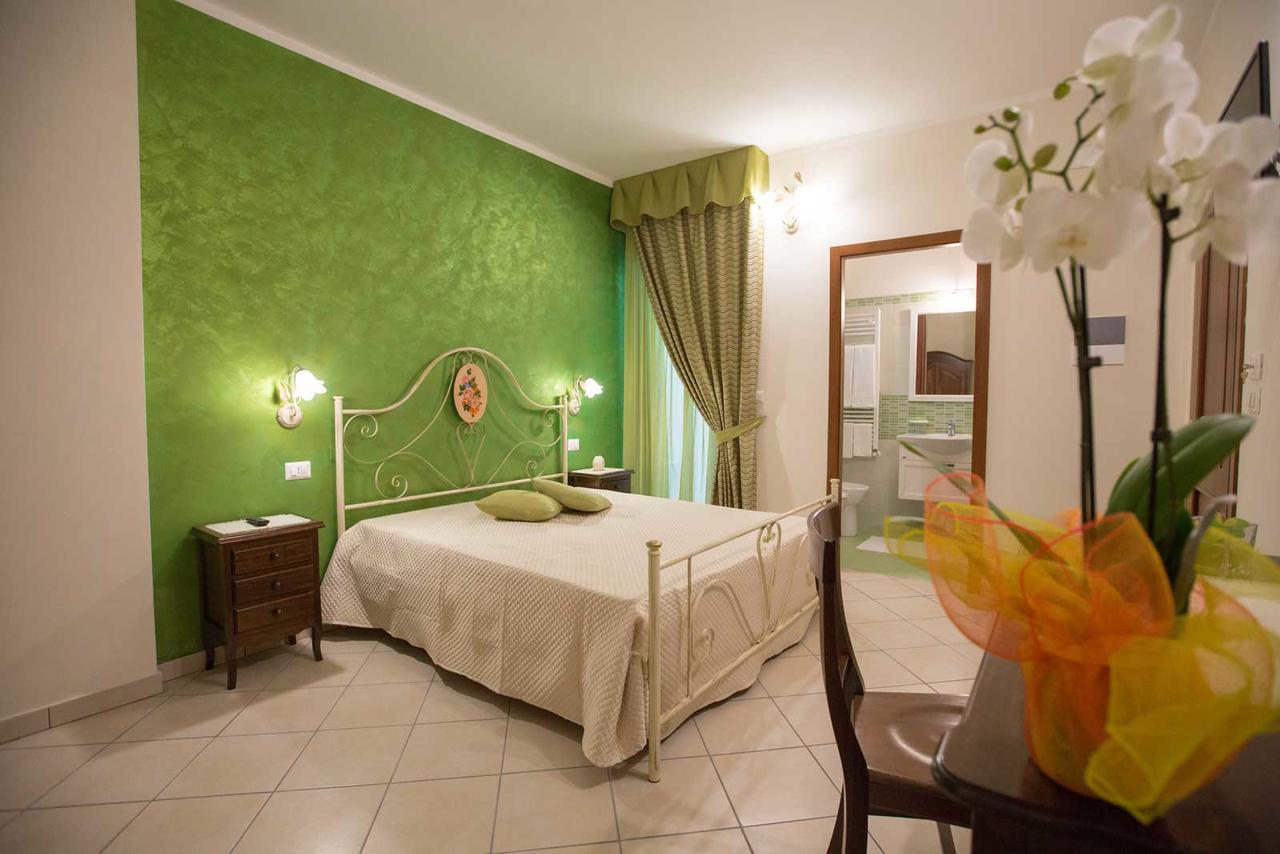 B&B Le Due Gioie Taviano  Exterior foto