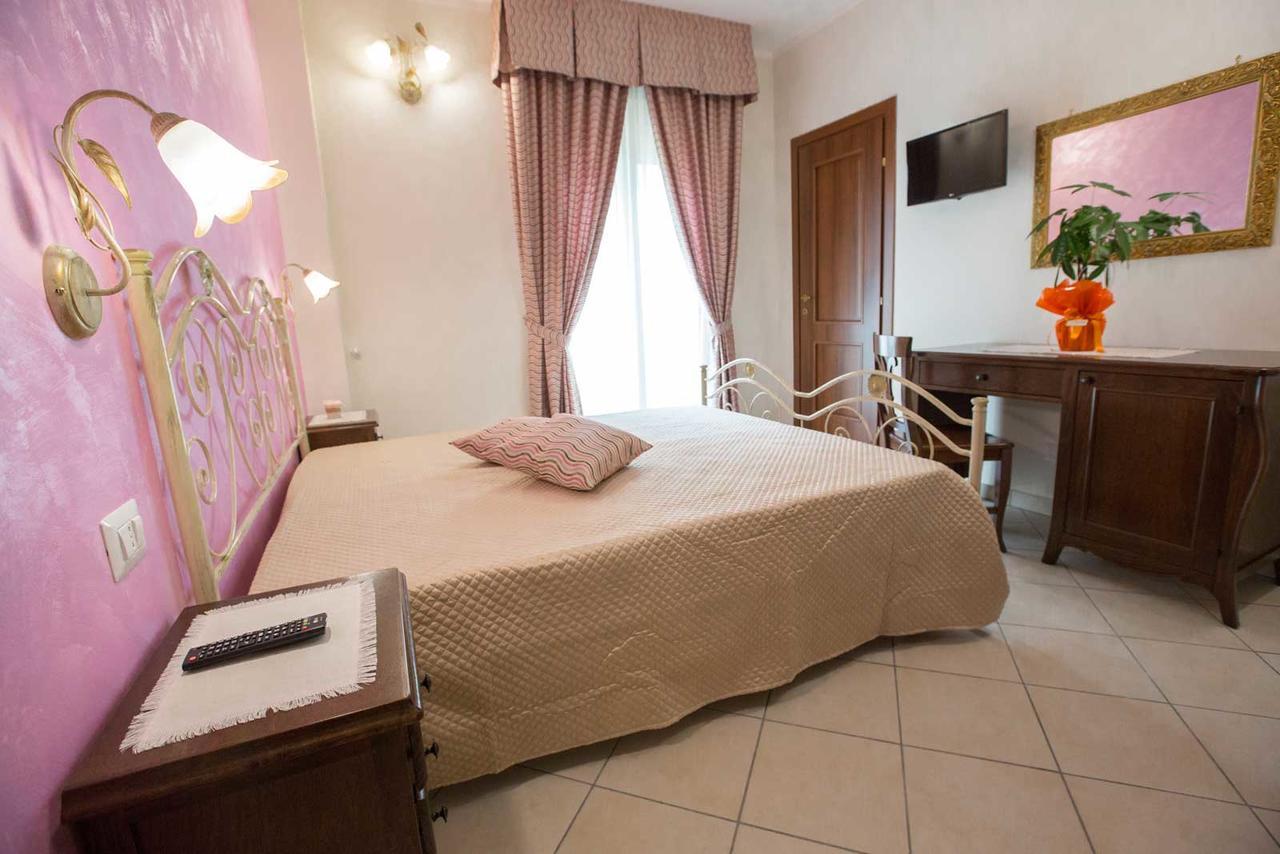 B&B Le Due Gioie Taviano  Exterior foto